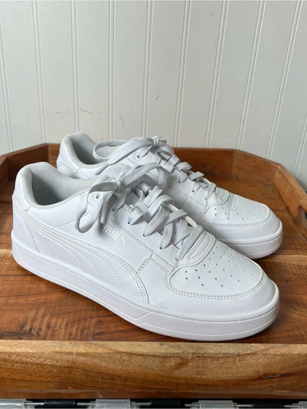 Puma Mens 9 Puma Caven White Shoes